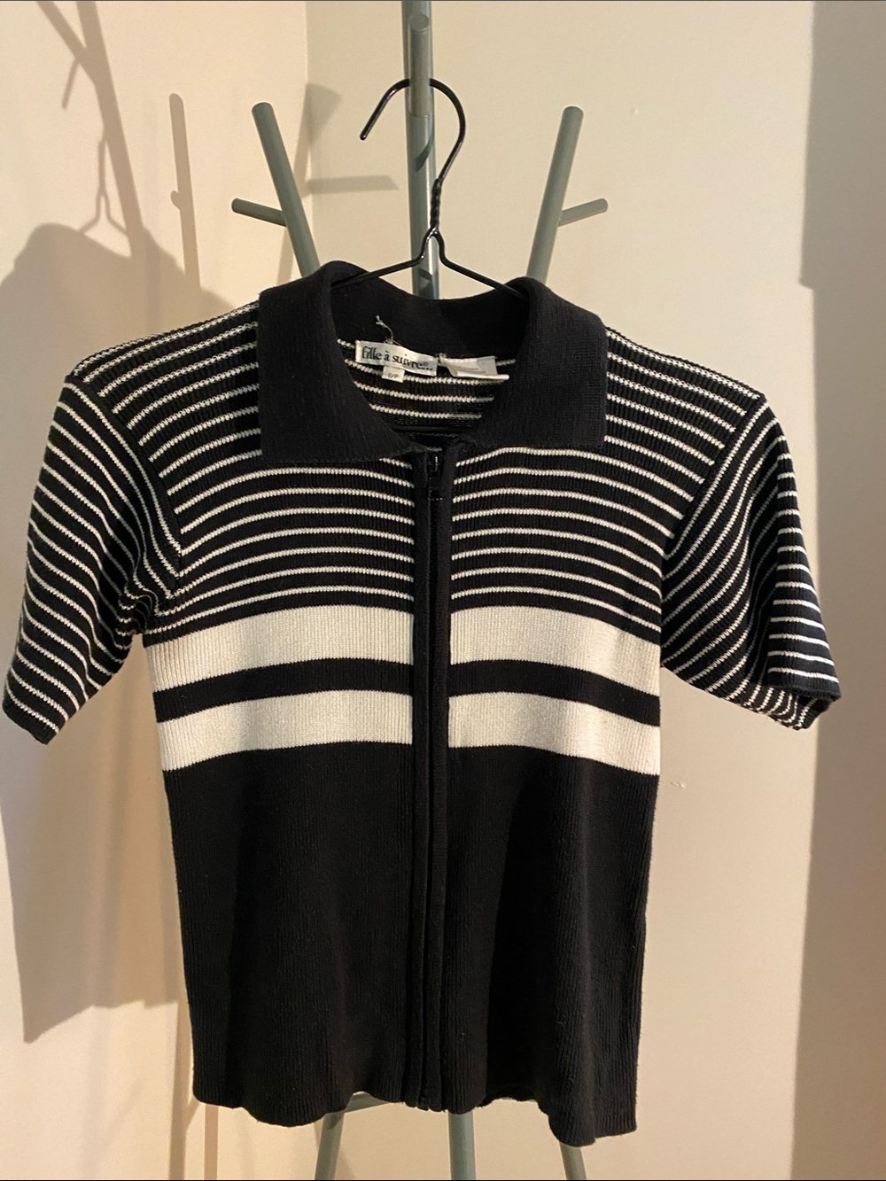 Cropped Fitted Zip Up Knit Tee Black & White Striped